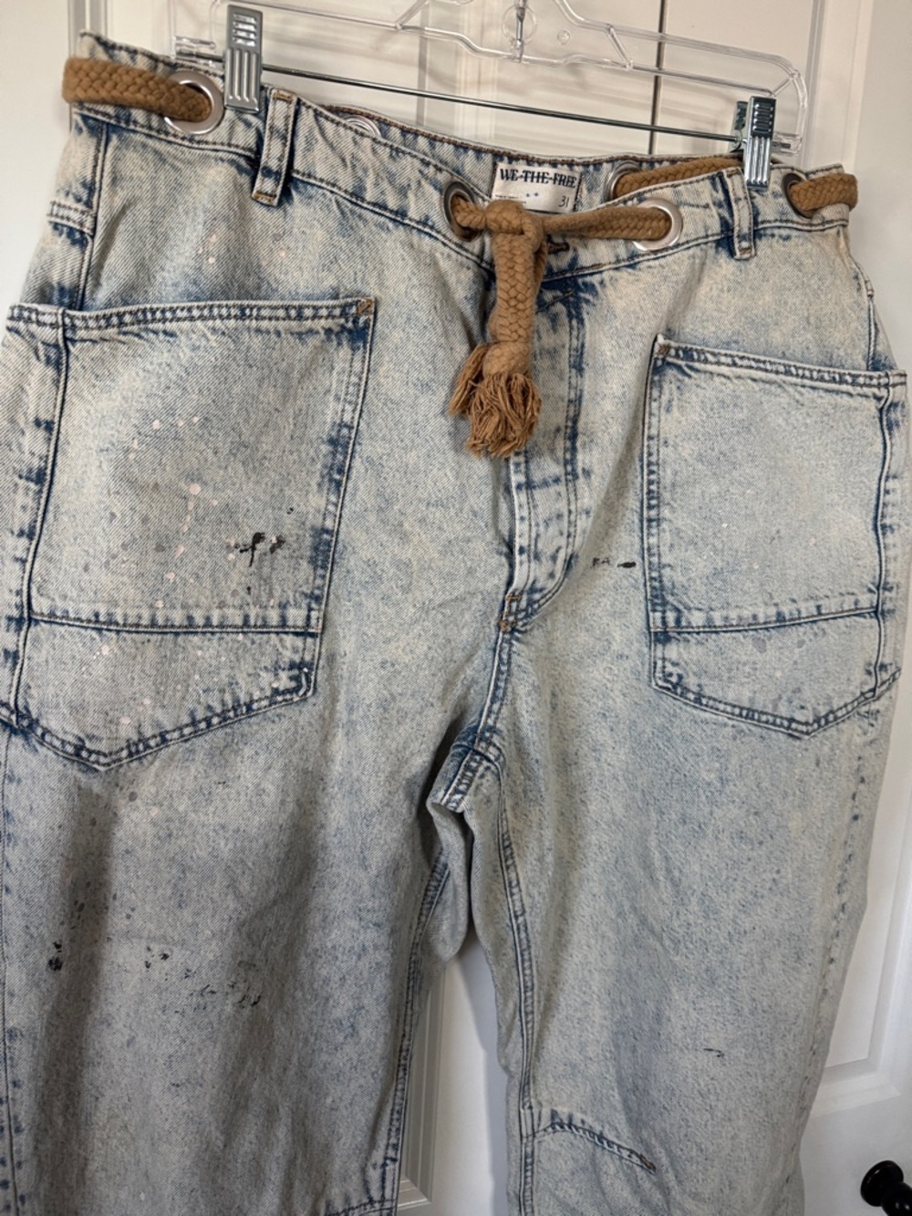 We the Free Moxie Barrel jeans. - Picture 4 of 9